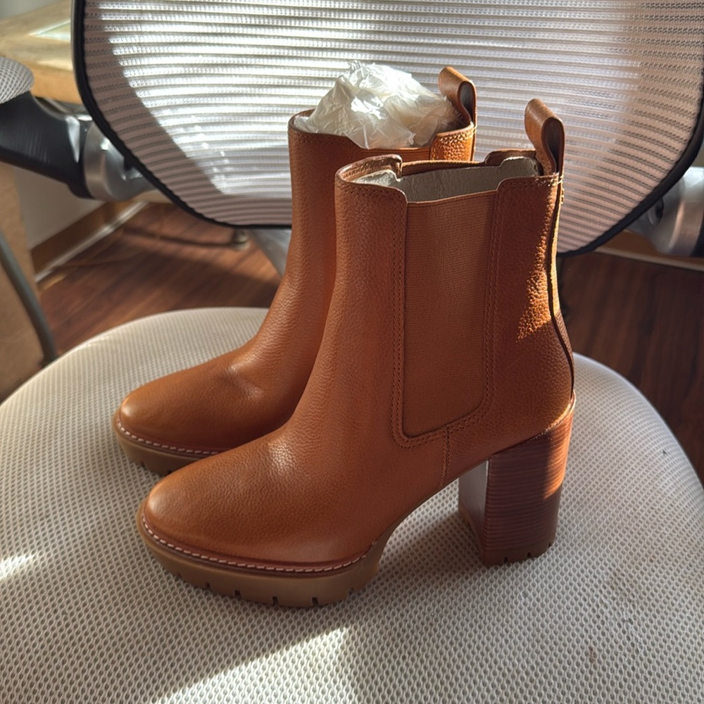 Tory Burch boots